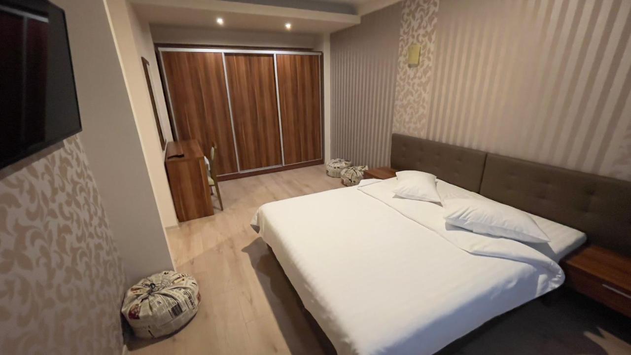 Star Hotel Tulcea Ngoại thất bức ảnh